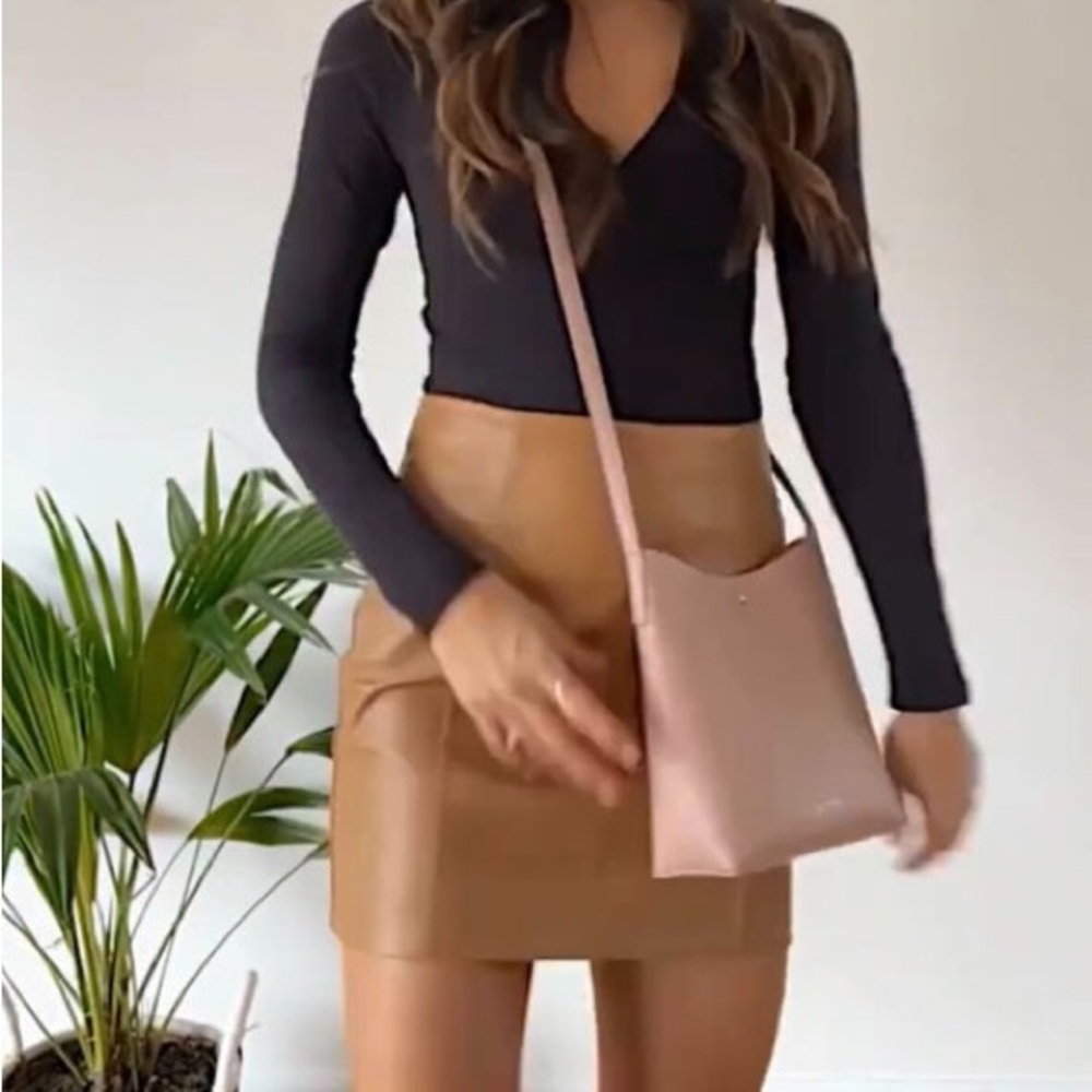 Samara Shoulder Bag in Dusty Pink